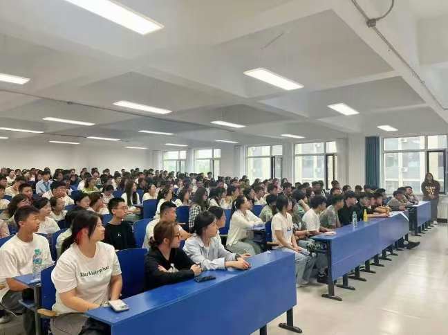 针灸推拿系2024级新生专业教育｜怀师德之心，传岐黄之术——针灸推拿学